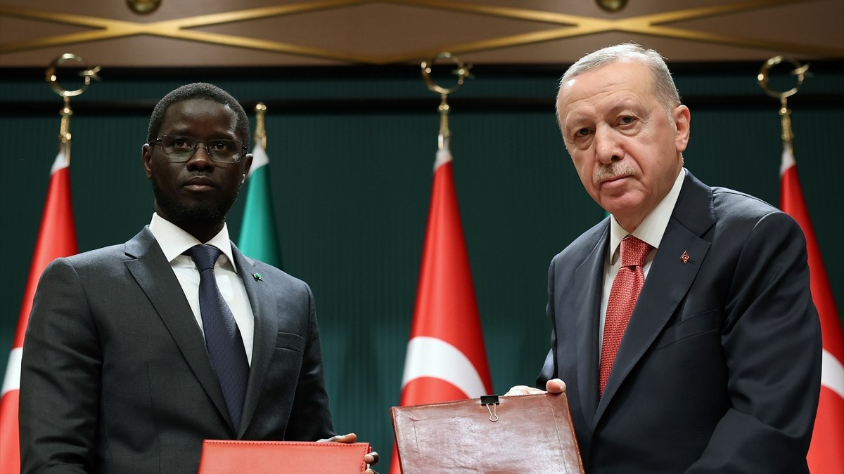 Türkiye ve Senegal arasında 5 anlaşma imzalandı